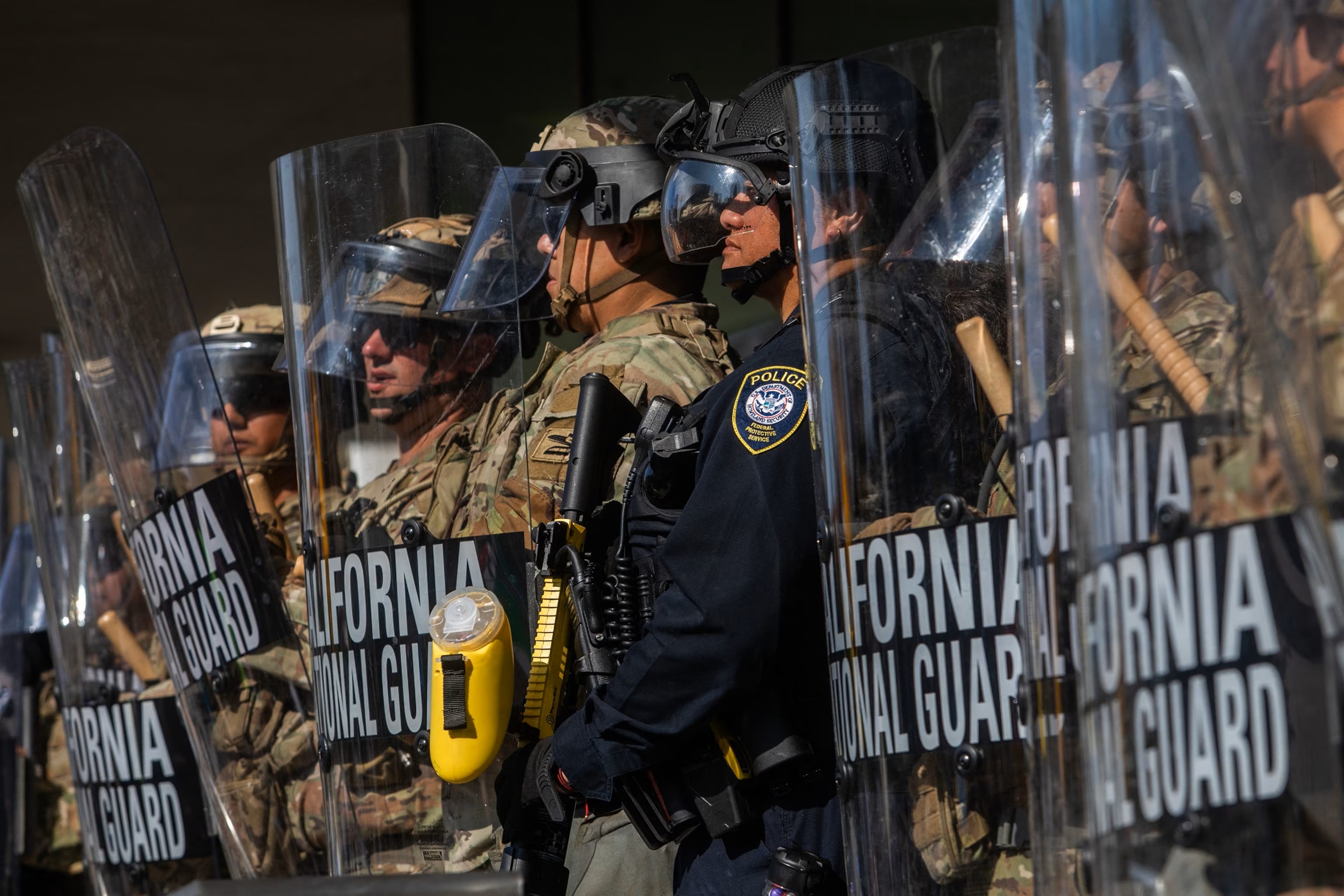 National Guard vs Protesters